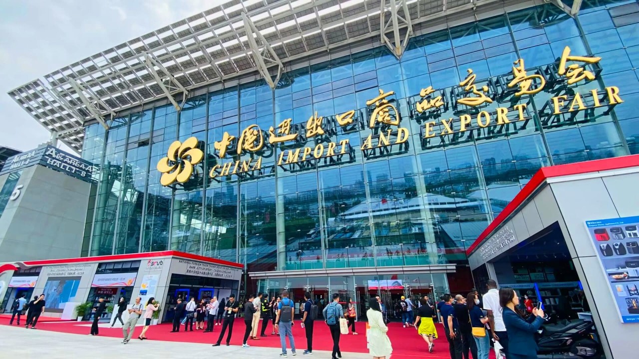Canton Fair Complex, o maior centro de exposições do mundo, em Guangzhou, com mais de 1,5 milhão de m² de área